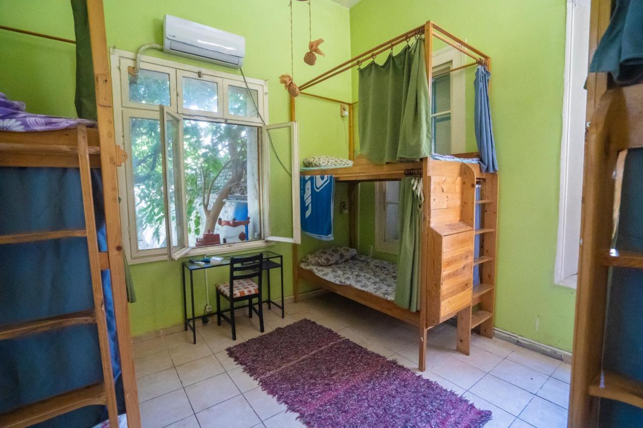 Lotus Garden Hostel İzmir Buitenkant foto